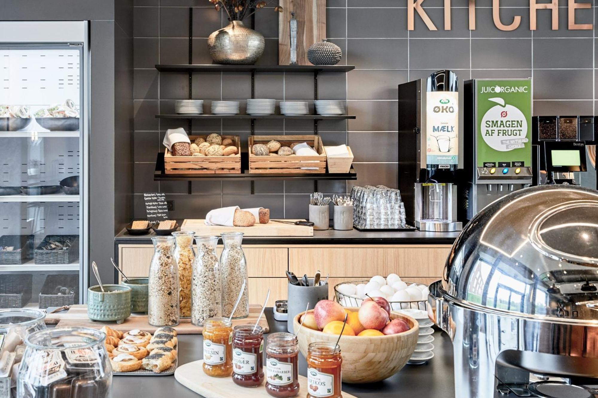 Four Points Flex By Sheraton Aarhus Skejby Экстерьер фото